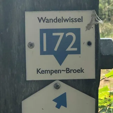 't Vosseven Basic منتزه العطل Stramproy