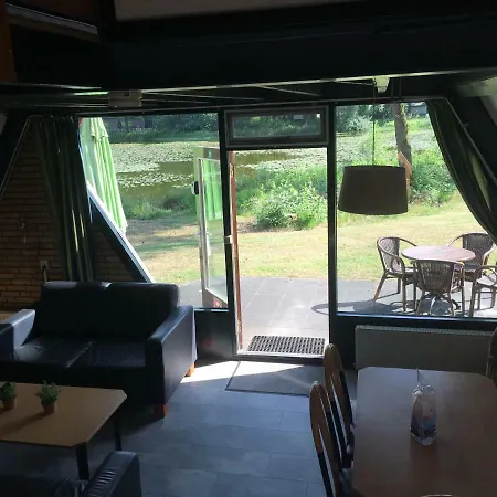 't Vosseven Basic * Stramproy